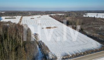 Сельскохозяйственная земля в Валмиерской волости