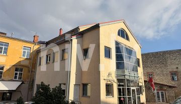 Сдаются коммерческие помещения в Старом городе в Цесисе, на улице Вальню