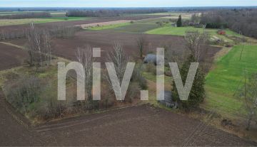 Сельская усадьба в Бломской волости