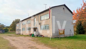 Pārdod dzīvokli Omuļos, Valkas novadā