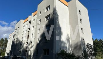 Светлая двухкомнатная квартира в Валмиере, на улице Юмарас