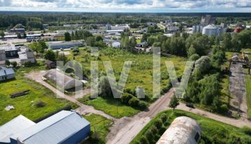 Komercīpašums – zemes vienība – Krautuves ielā