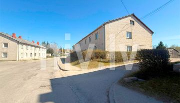 Квартира с небольшим садом в Валке, на улице Семинара