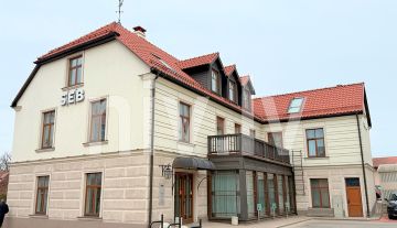 Labas kvalitātes komerctelpas Cēsu vecpilsētā