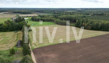 Agricultural land for sale in Valka region