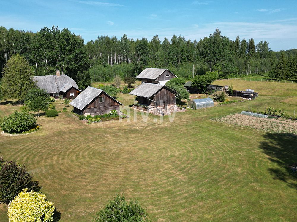 Jaunozoli-Burtnieki-vienseta-021.jpg