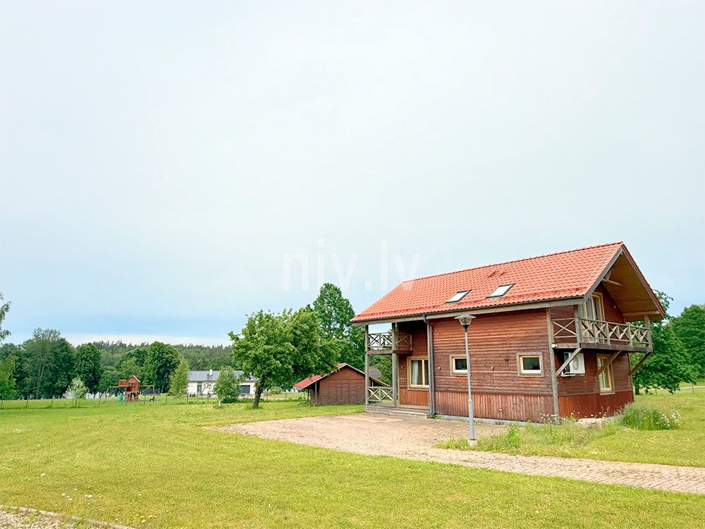 Lavandas-maja-ire-Raiskums-021.jpg