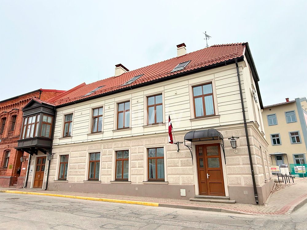 Pils-iela-4-Cesis-komerc-47--noma-012.jpg