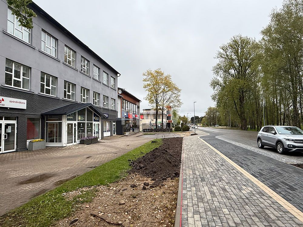Sigulda-Auseklja-iela-kommerc-02.jpg