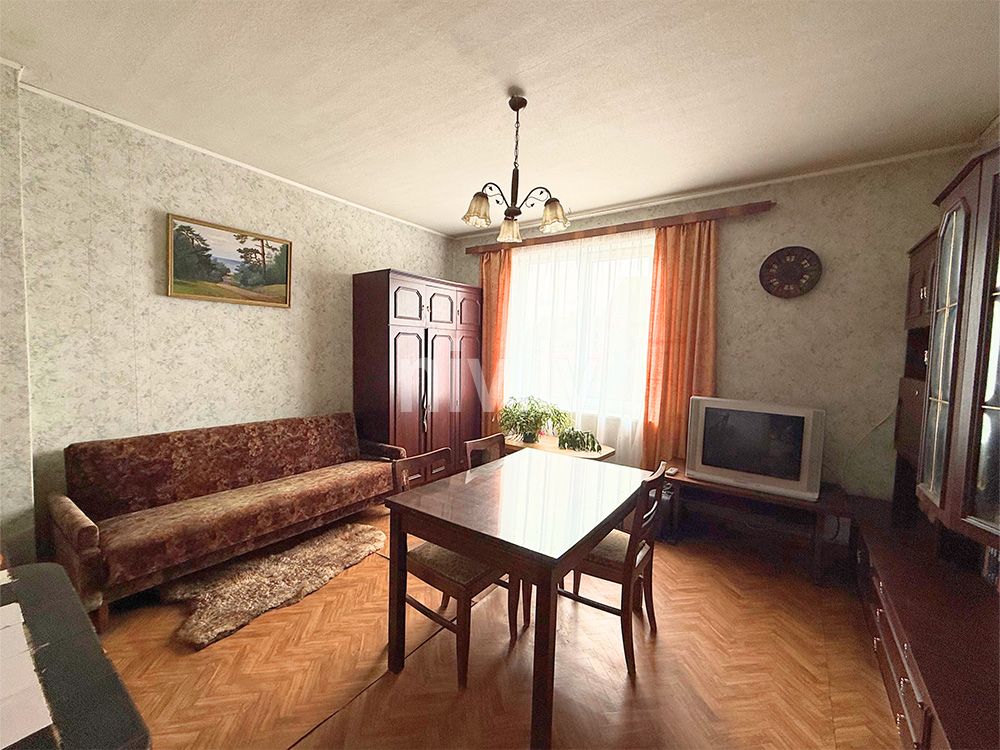 Valmiera-Imantas-iela-maja-01.jpg