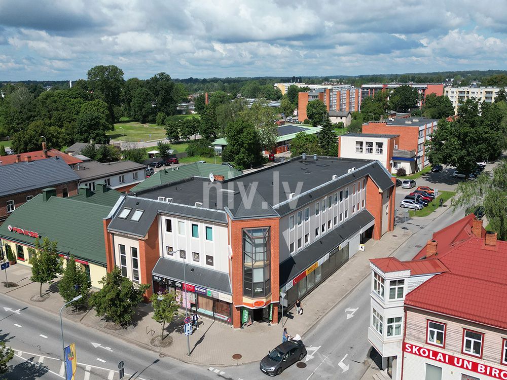Valmiera-Komerc-Rigas-32-izir-020.jpg
