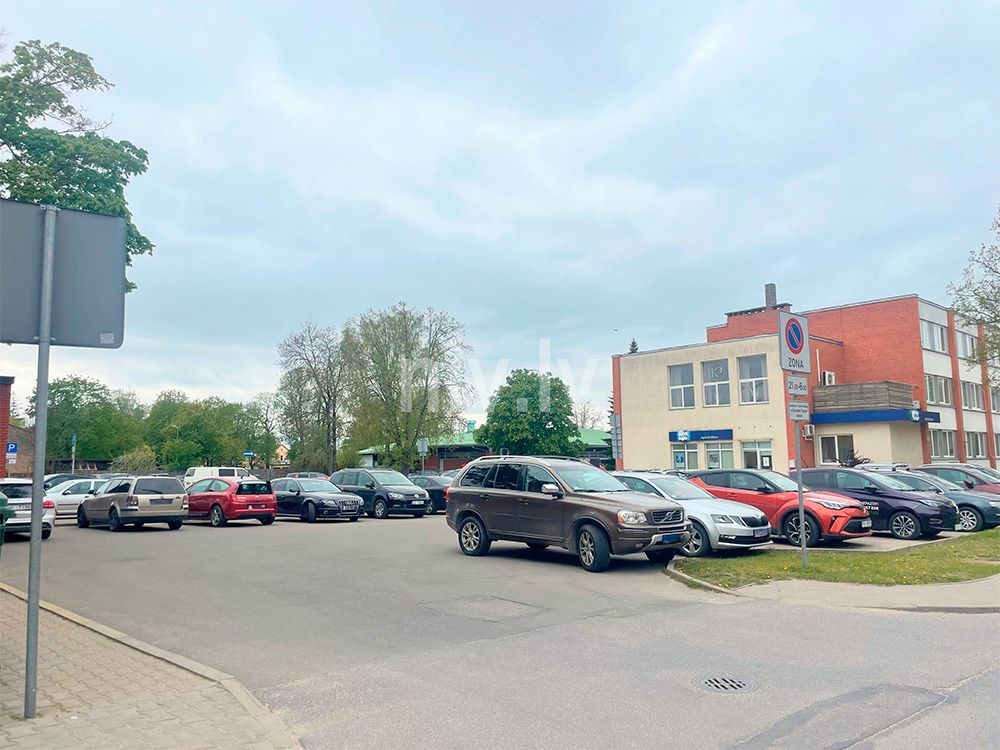 Valmiera-Komerc-Rigas-32-izir-021.jpg