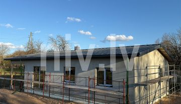 Cesis-Varnu-iela-maja-04.jpg