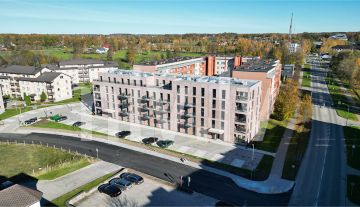 Enzelina-iela-2-dziv-ire-Valmiera-012.jpg
